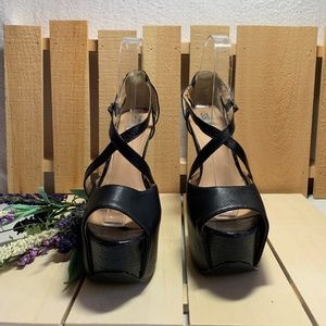 Lynn by Scene - Size 7